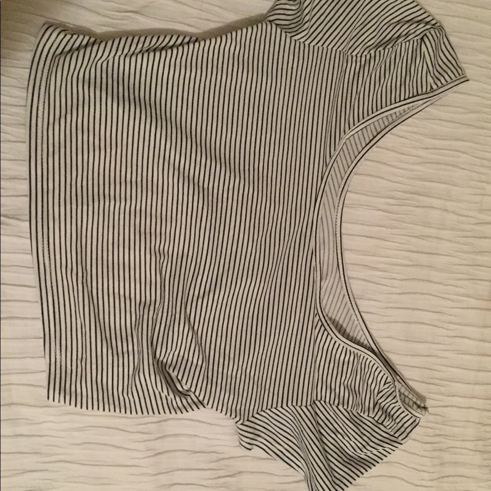 American Eagle Striped Crop Top!